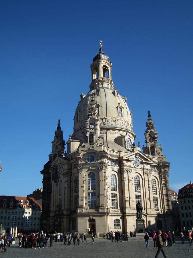 Ferienwohnung Und Pension "Zur Aue" Konigsbruck Exteriör bild