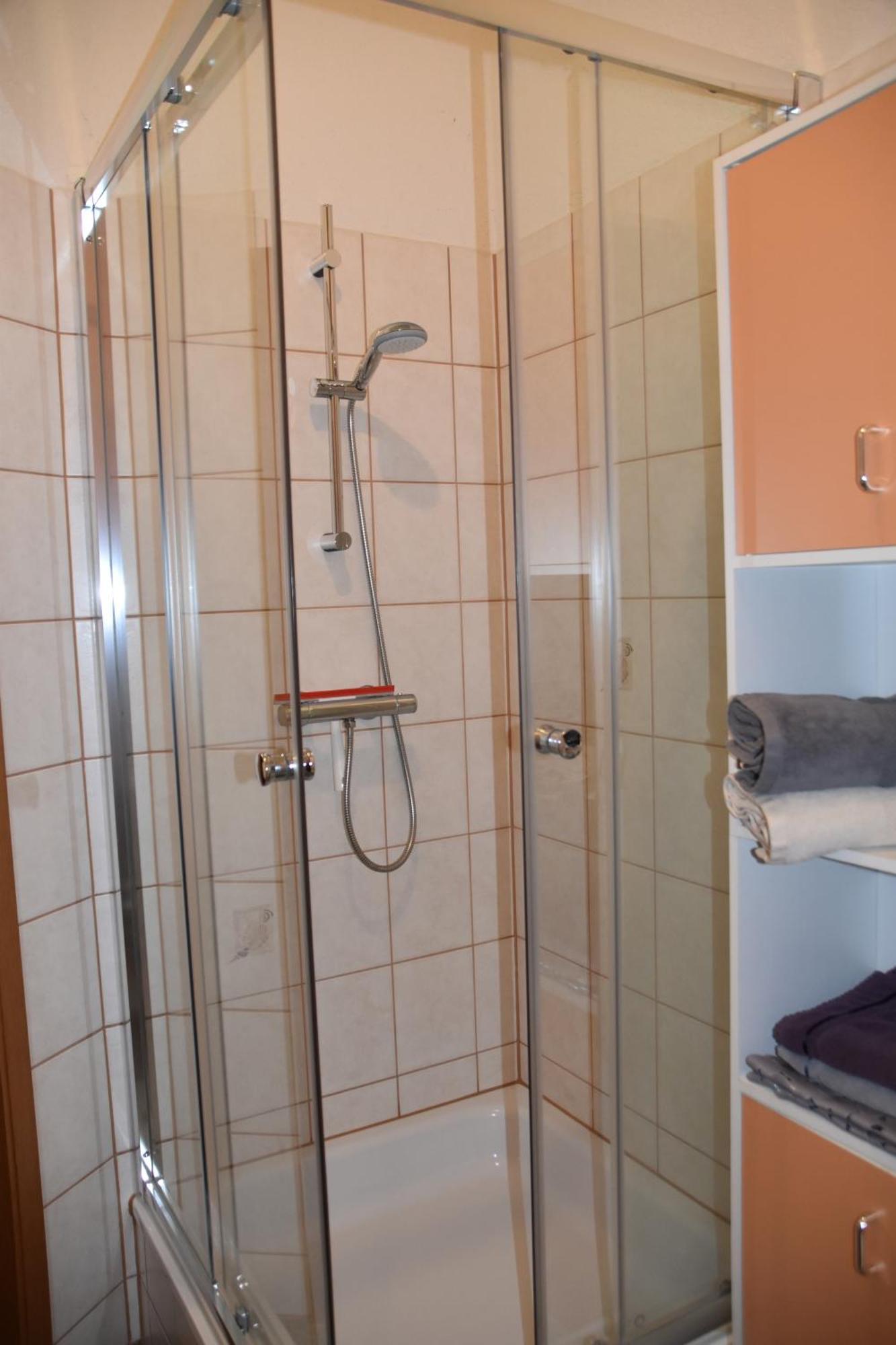 Ferienwohnung Und Pension "Zur Aue" Konigsbruck Exteriör bild